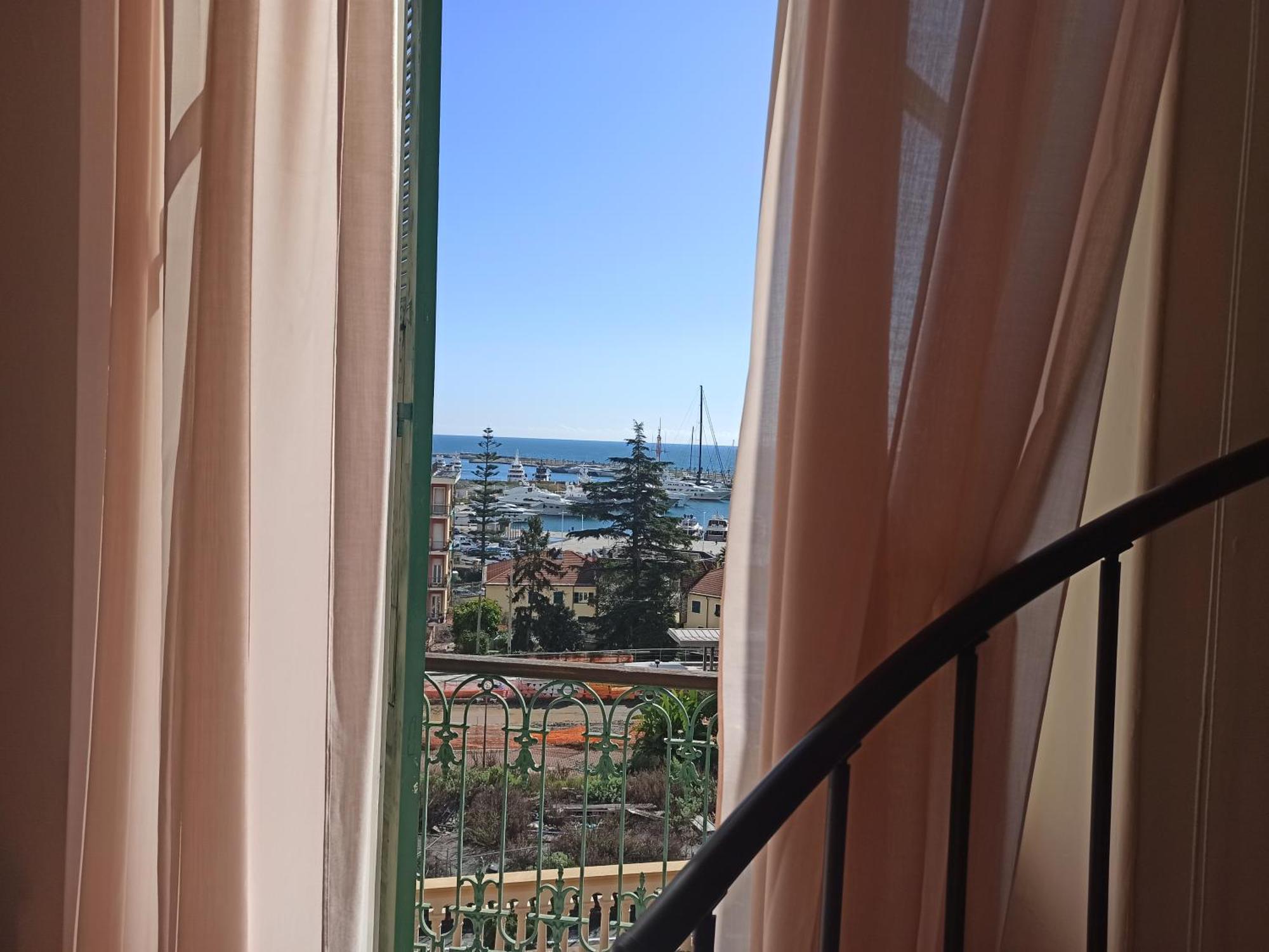 Hotel Miramare อิมเปรีอา ห้อง รูปภาพ
